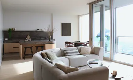 antwerp tower serenity appartement serenity dans le salon, la salle à manger et la cuisine