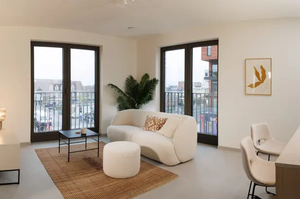Geel Villa Spoorbloem Kijk Appartement leefruimte woonkamer keuken 